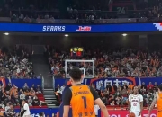 1xBit体育网页版-上海队全场碾压CBA季后赛，如同剧本杀再现，碾压的简单介绍