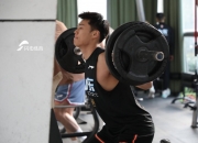 1xBit体育官方登录入口-孤独训练的球员成绩逐渐提升