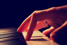 1xBit体育网站-包含冲刺冠军：球队在欧国联赛上的拼搏的词条