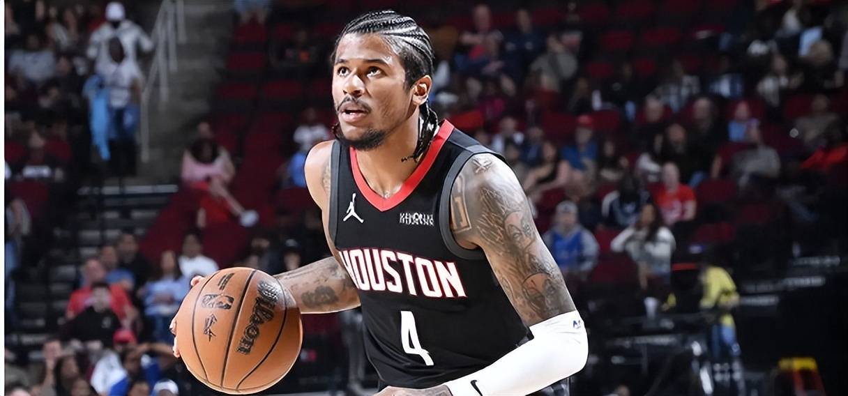 阿尔艾因进攻端火力强劲，欲破鹿岛鹿角防线的简单介绍