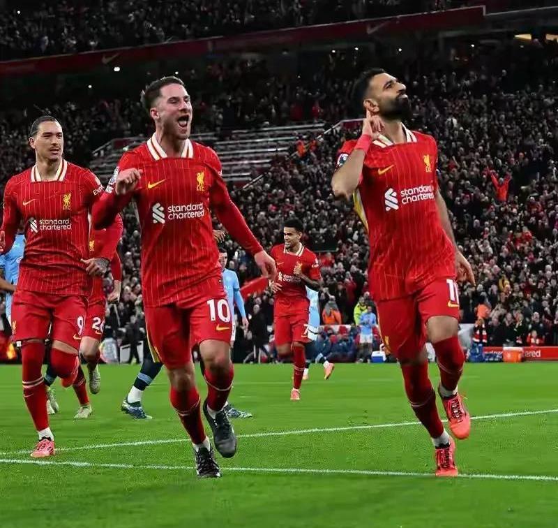 关于鹿岛鹿角中场大将伤愈复出，战利物浦阵容稳固的信息