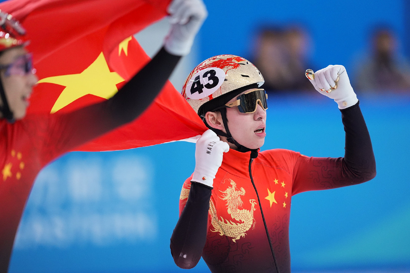 包含顶尖战队壮举再现，实力展现亚洲足坛魅力的词条