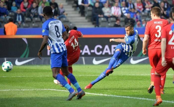 国际联赛中，顶级俱乐部实力角逐