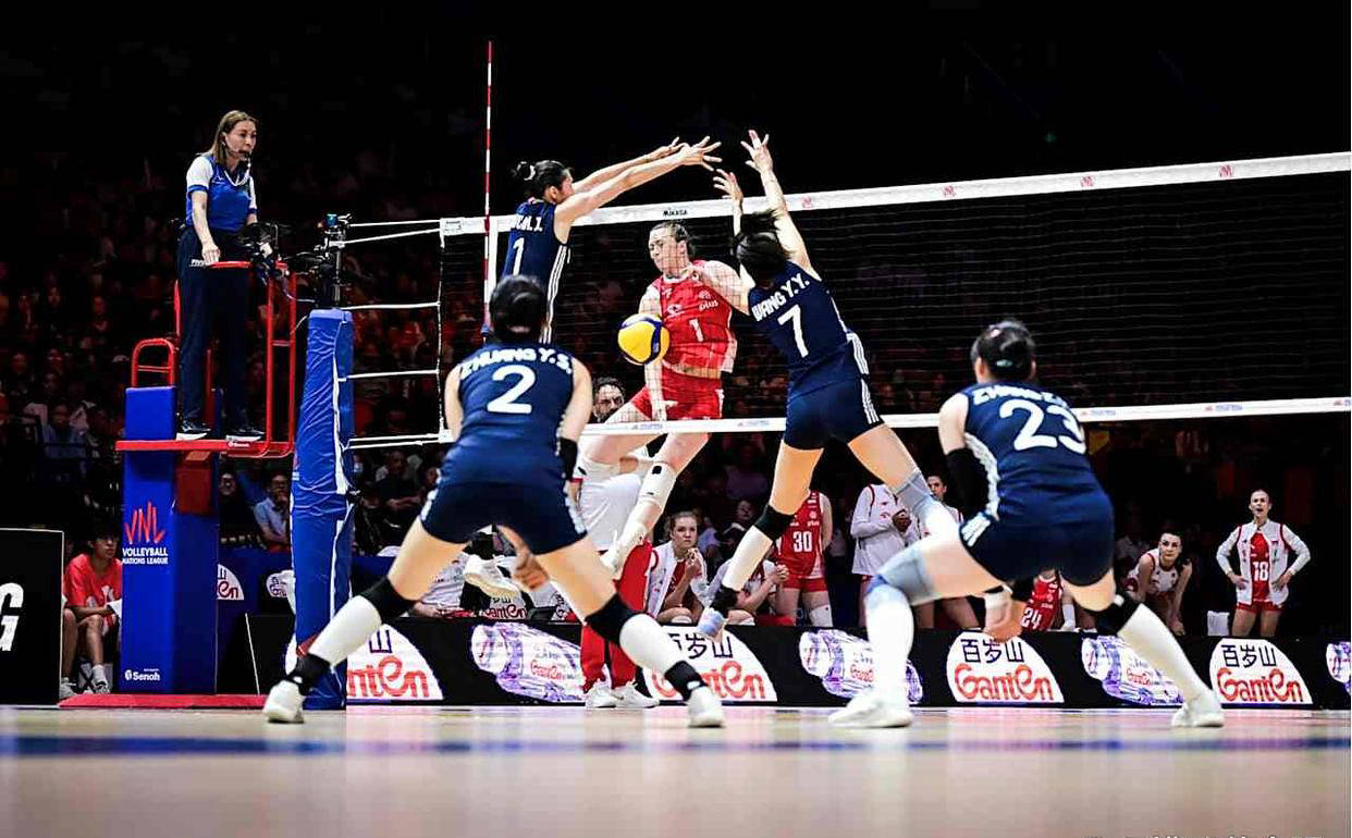 关于波兰代表队备战备受关注争夺头名的信息