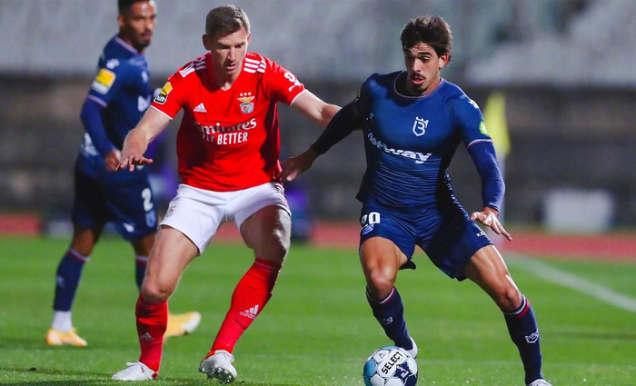 罗斯托夫客场大胜,积分榜上升势头强烈的简单介绍 罗斯托夫客场大胜,积分榜上升势头强烈的简单介绍