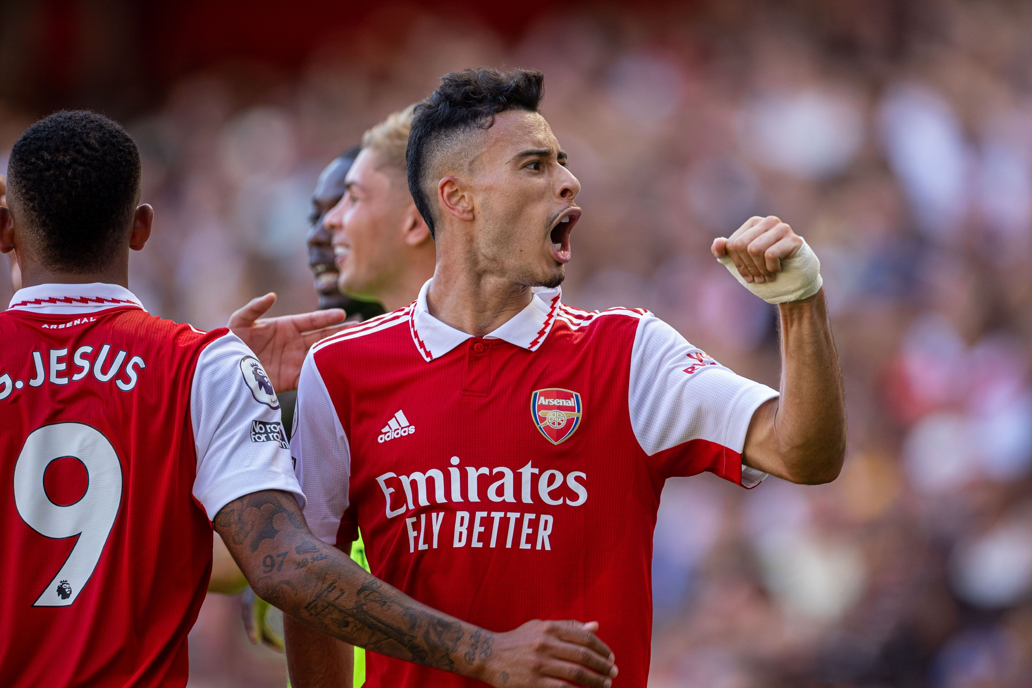 阿森纳主场告捷，迎来胜利曙光