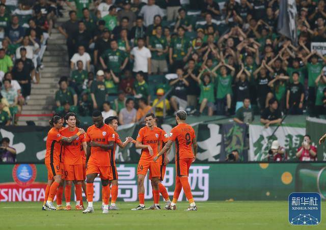 北京国安豪取大胜，继续追赶积分榜头名的简单介绍