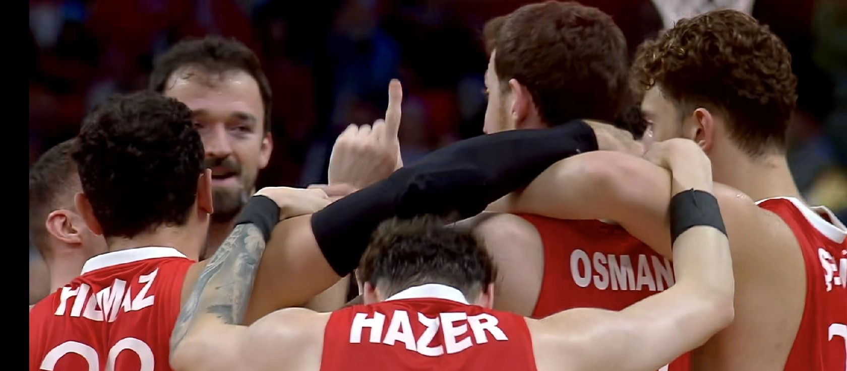 关于国际赛场上涌现黑马，意外惊喜不断的信息