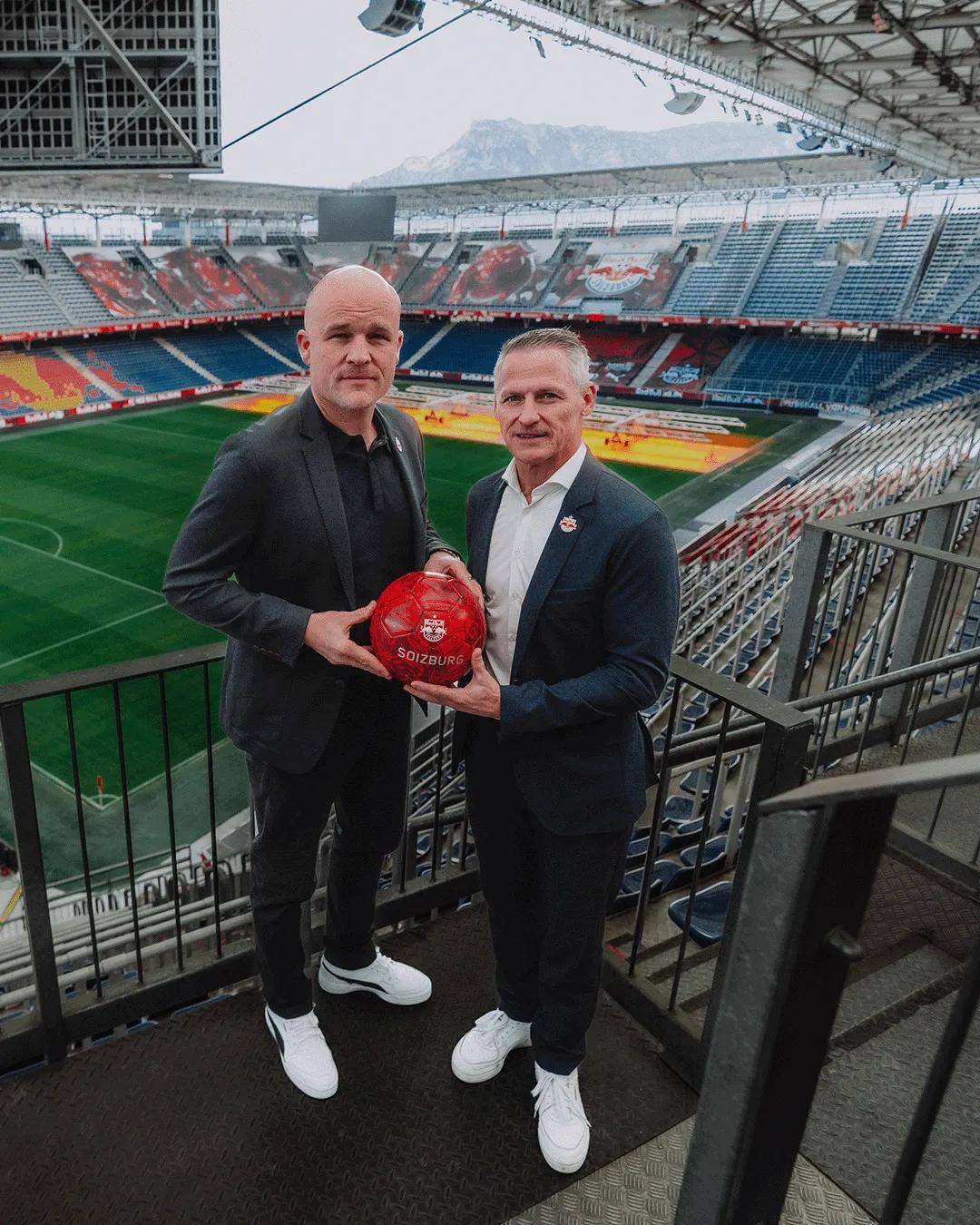 关于莱比锡为挖掘新人投入大量资源的信息